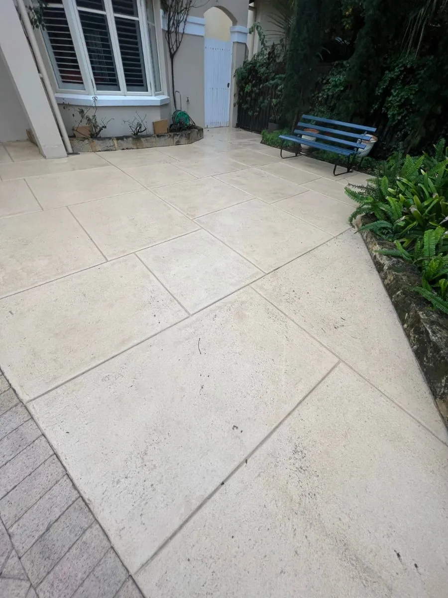 The same courtyard, after