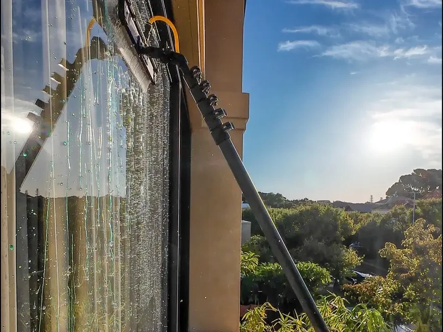 Water-fed pole window cleaning at height in Perth
