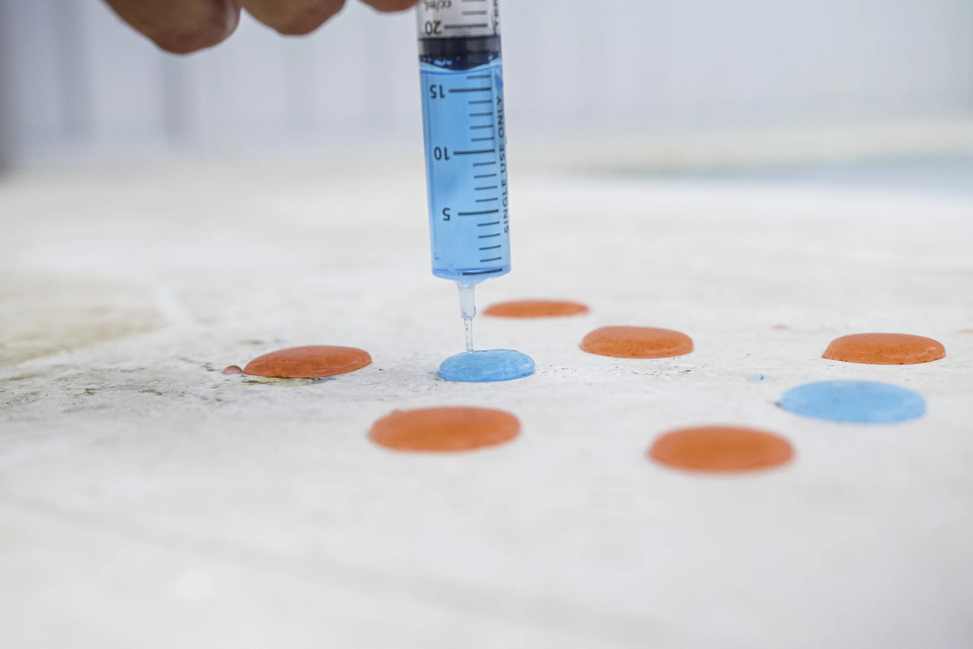 Water beading tight and high on a GlassProtect-treated surface